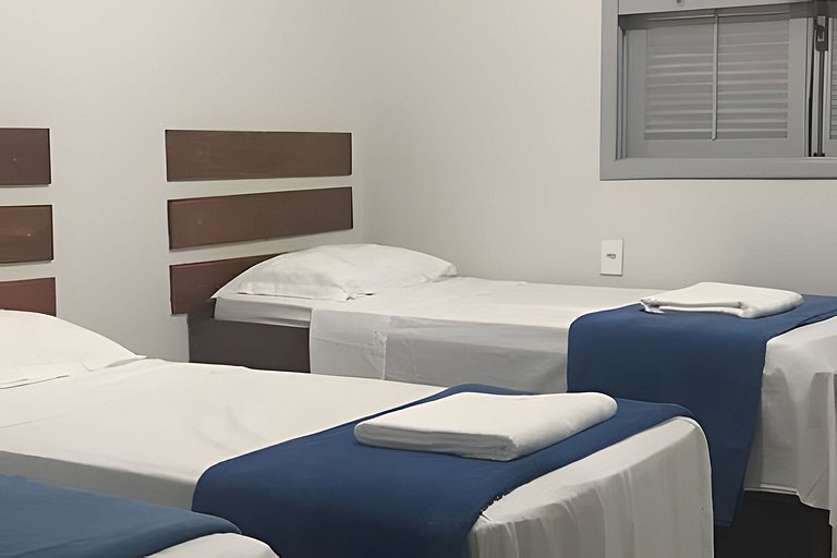 4let Saint Jhon Peró